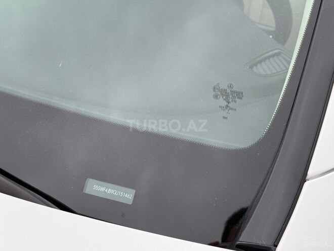 Mercedes C 300-9