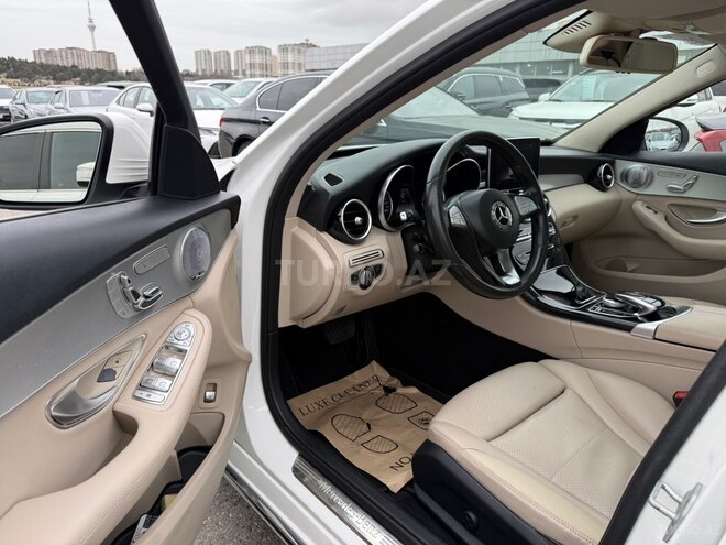 Mercedes C 300-12