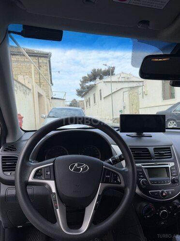 Hyundai Accent 2018, 180,000 km - 1.4 l - Bakı