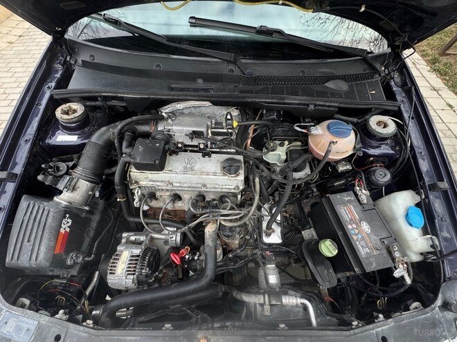 Volkswagen Golf 1997, 257,000 km - 2.0 l - Bakı