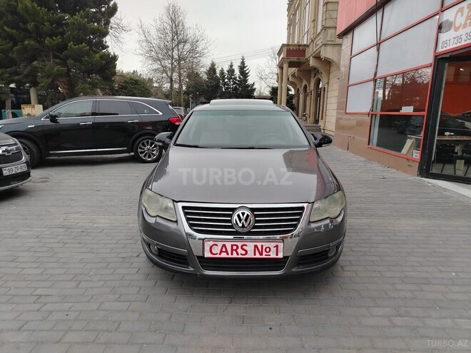Volkswagen Passat-2