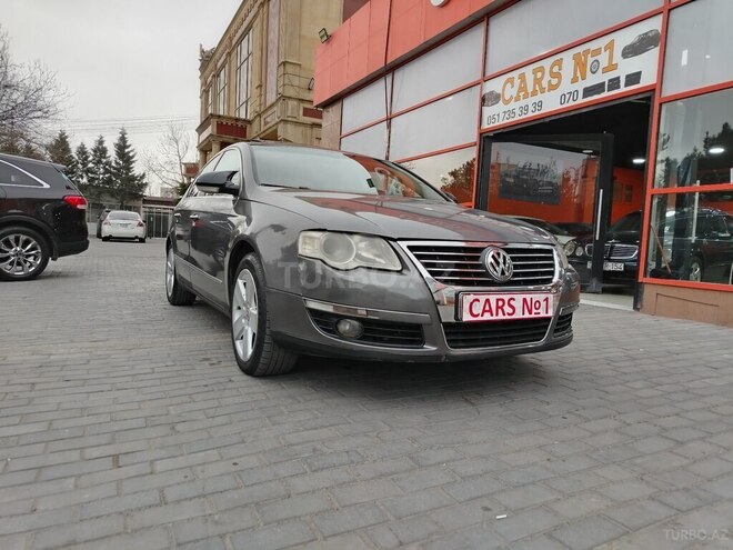 Volkswagen Passat-5