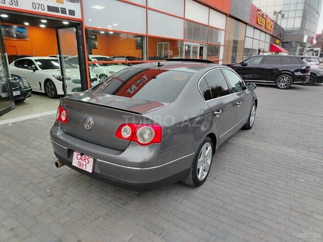 Volkswagen Passat-10
