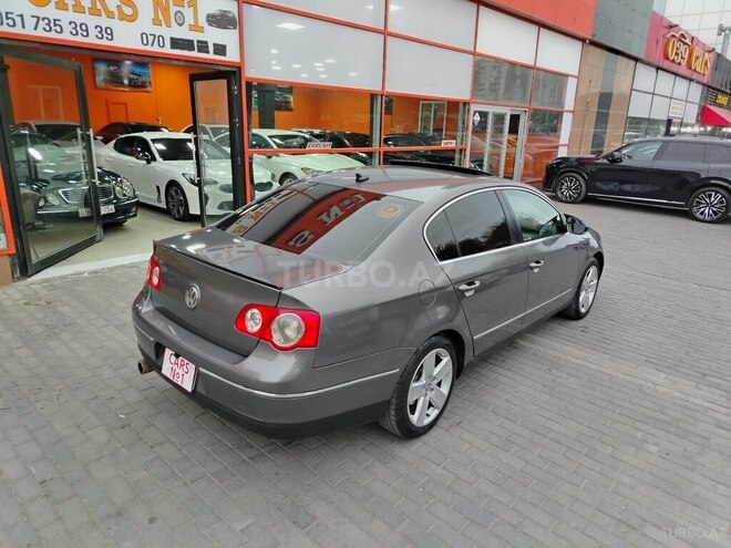Volkswagen Passat-12