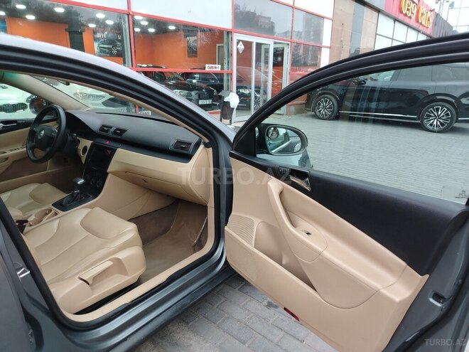 Volkswagen Passat-20