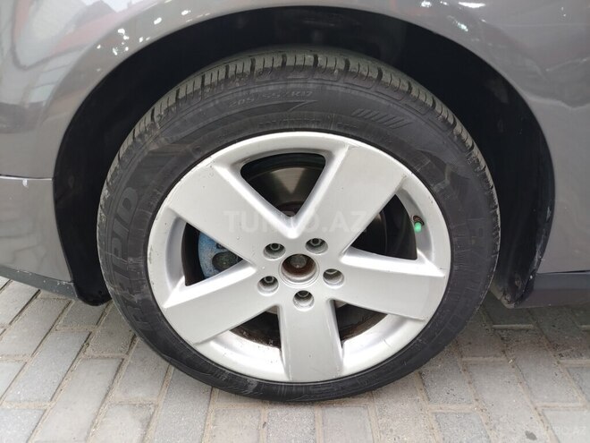 Volkswagen Passat-24