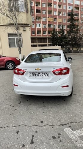 Chevrolet Cruze-5