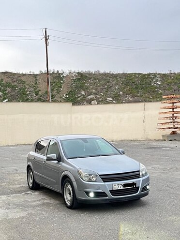 Opel Astra 2004, 28,000 km - 1.4 l - Bakı