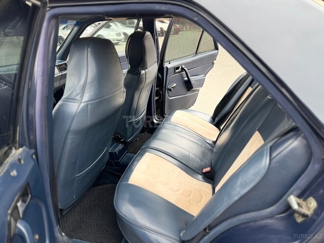 Mercedes 190 1993, 396,000 km - 2.0 l - Sumqayıt