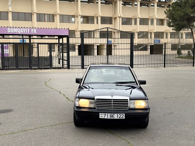 Mercedes 190 1993, 396,000 km - 2.0 l - Sumqayıt