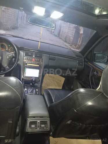 Mercedes E 240 2000, 400,000 km - 2.4 l - Bakı