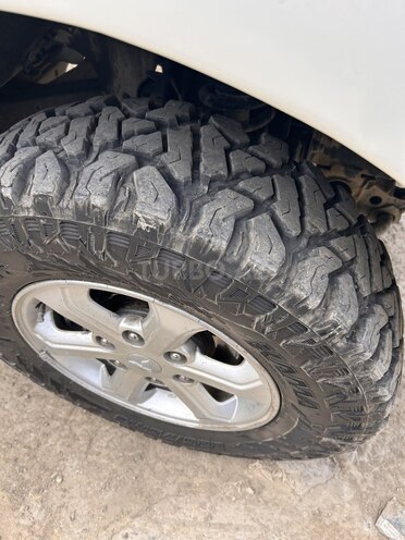 Mitsubishi L200 2016, 350,000 km - 2.5 l - Bakı