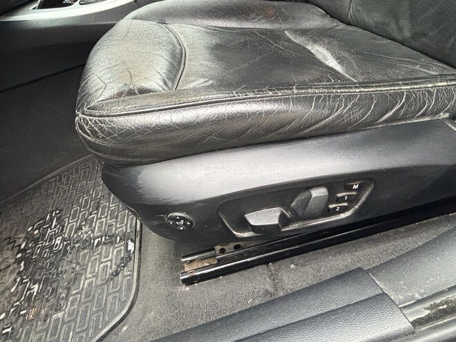 BMW 330 2005, 337,000 km - 3.0 l - Bakı