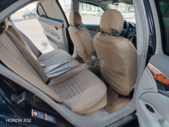 Mercedes E 320-12