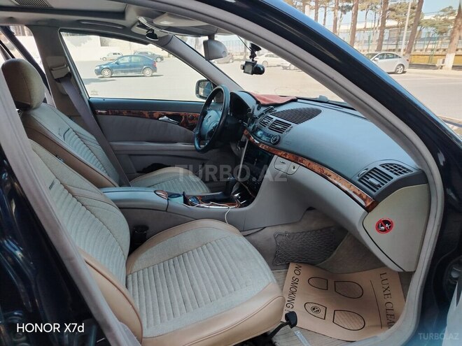 Mercedes E 320-10