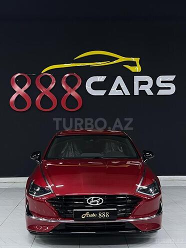 Hyundai Sonata-4