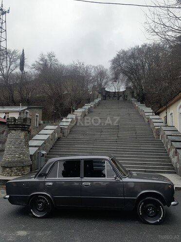 LADA (VAZ) 21011-3