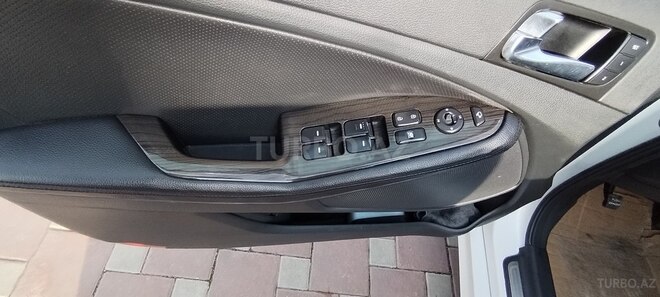 Kia Optima-19