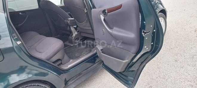 Mercedes A 160 2001, 197,000 km - 1.6 l - Bakı