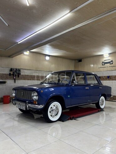 LADA (VAZ) 2101-2
