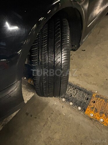 Volkswagen Passat 2006, 325,000 km - 2.0 l - Bakı