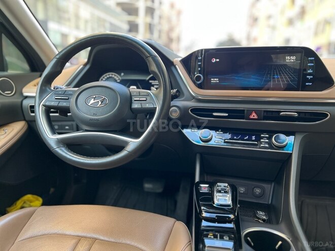 Hyundai Sonata-10