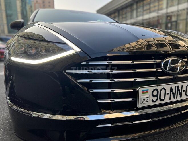 Hyundai Sonata-3
