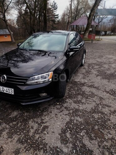 Volkswagen Jetta 2014, 320,200 km - 1.8 l - Şəki