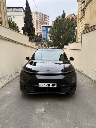 Li Auto  2024, 38,000 km - 1.5 л - Bakı