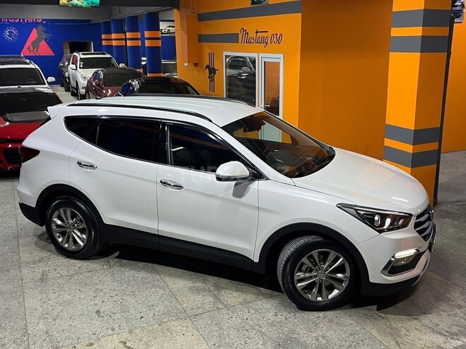 Hyundai Santa Fe-3