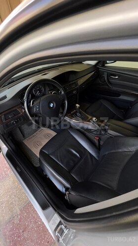 BMW 320-7