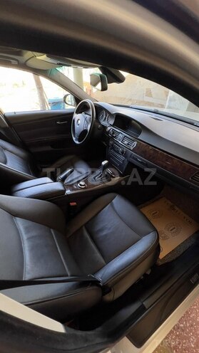 BMW 320-6