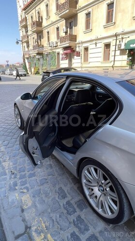 BMW 320-10