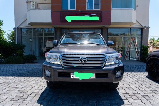 Toyota Land Cruiser-1