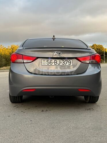 Hyundai Elantra 2011, 180,000 km - 1.8 l - Bakı