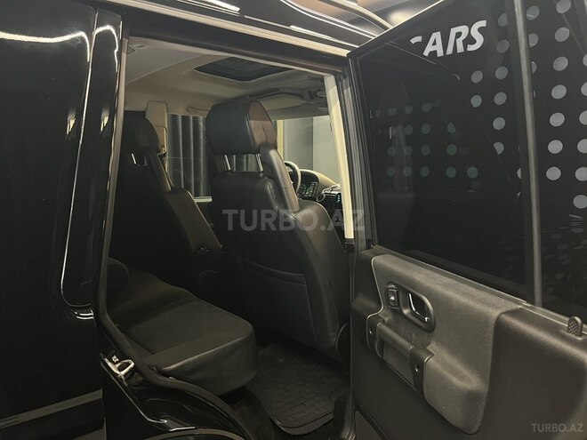 Land Rover Discovery-8
