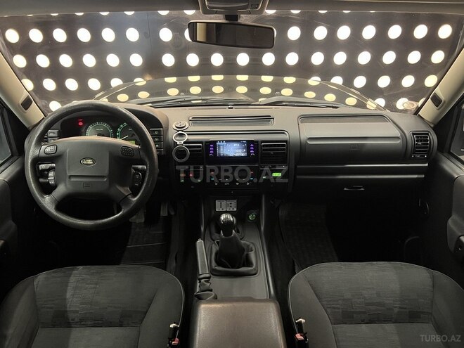 Land Rover Discovery-13
