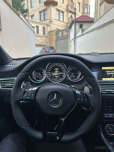 Mercedes CLS 63 AMG-6