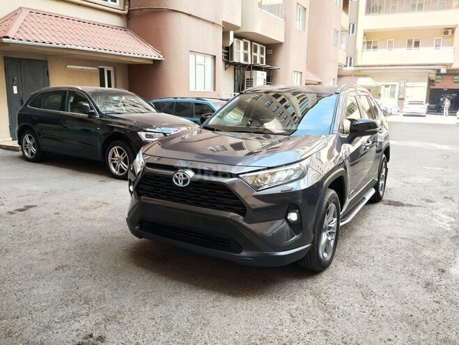 Toyota RAV4 2025, 10,000 km - 2.5 л - Bakı