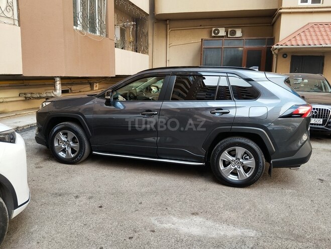 Toyota RAV4 2025, 10,000 km - 2.5 л - Bakı