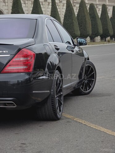Mercedes S 500-4