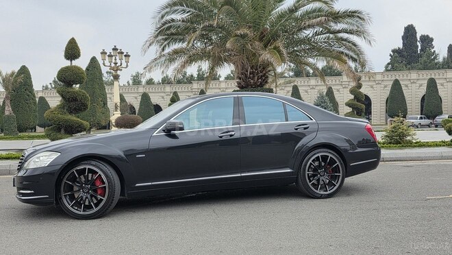 Mercedes S 500-8