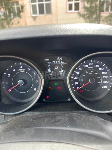 Hyundai Elantra 2012, 195,000 km - 1.8 l - Bakı