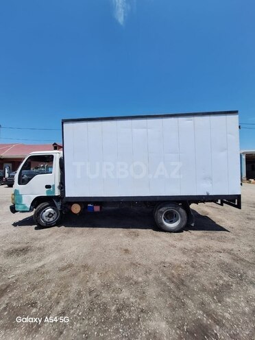 Isuzu NPR 66 L-3