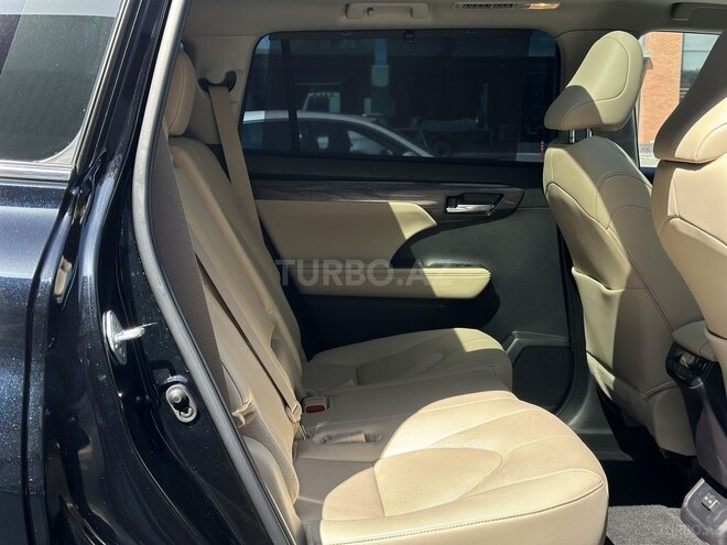 Toyota Highlander-15