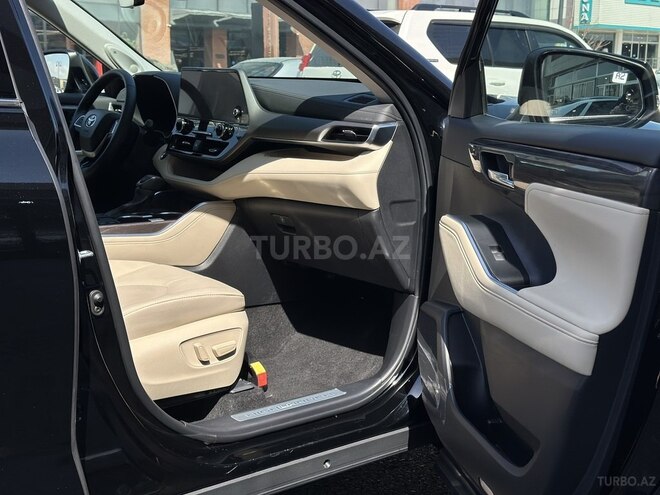 Toyota Highlander-17