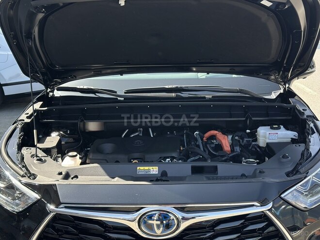 Toyota Highlander-24