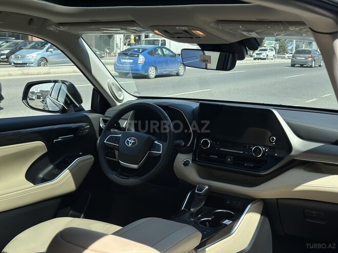 Toyota Highlander-19