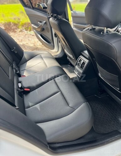 BMW  2018, 220,000 km - 2.0 l - Bakı