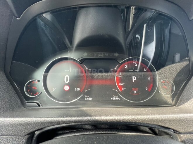 BMW  2018, 220,000 km - 2.0 l - Bakı